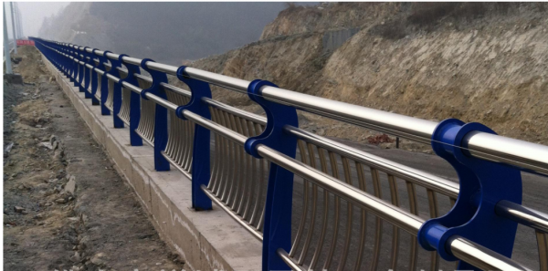 不銹鋼復(fù)合管