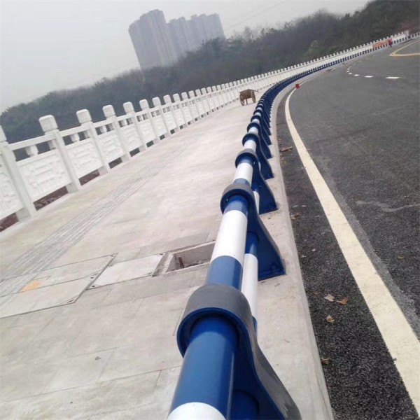 道路人行道防撞護(hù)欄